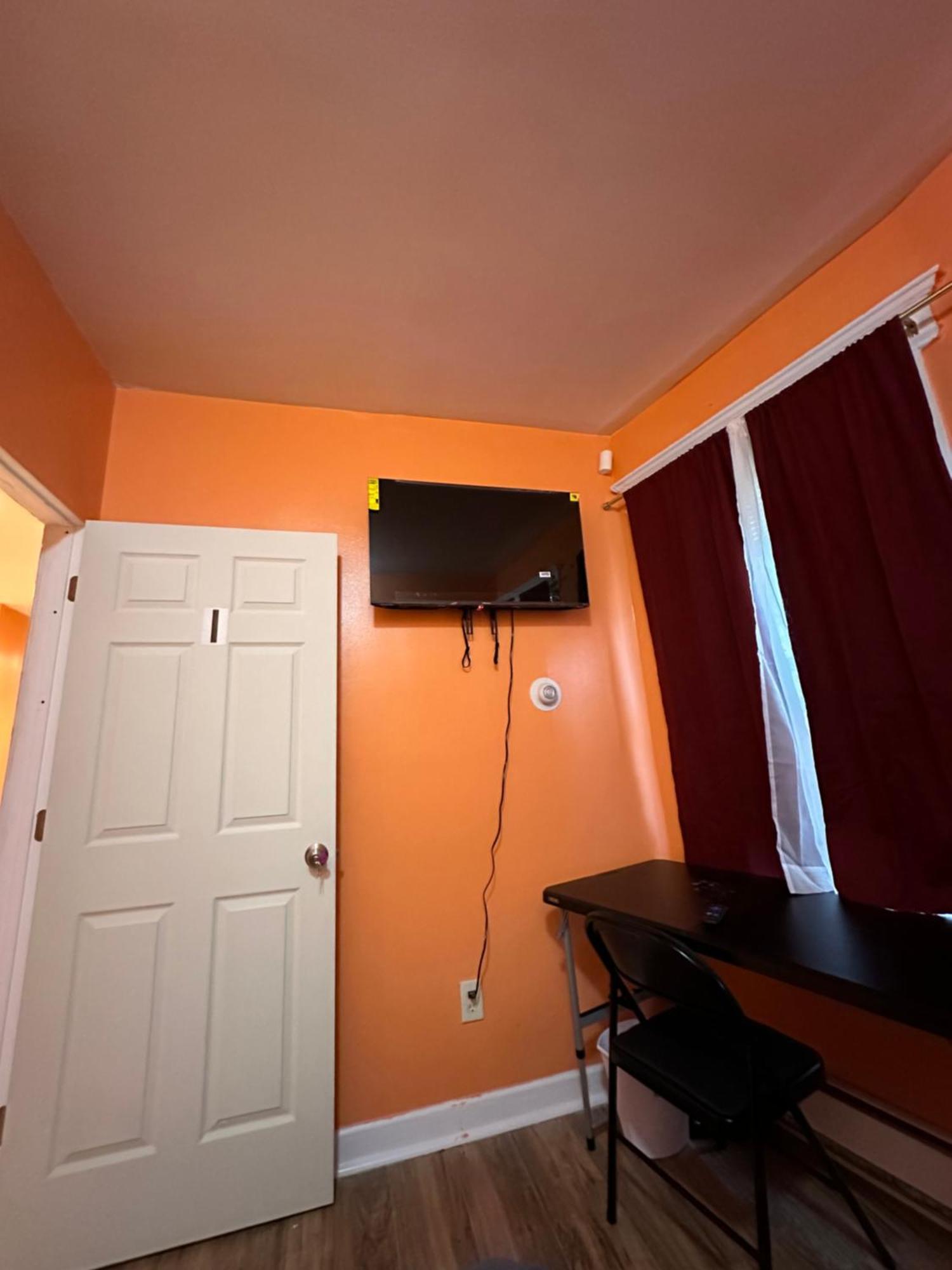 Fidellia Iron Room, Queen Bed Minutes From Newark Liberty International Airport And Newark Penn Station Ngoại thất bức ảnh